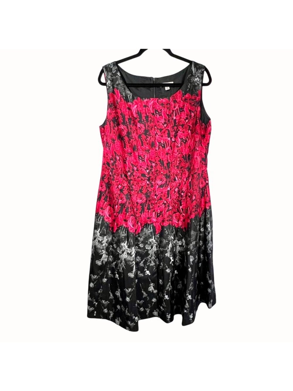 SUMMER CLEARANCE Dress Barn Floral Dress Size 16